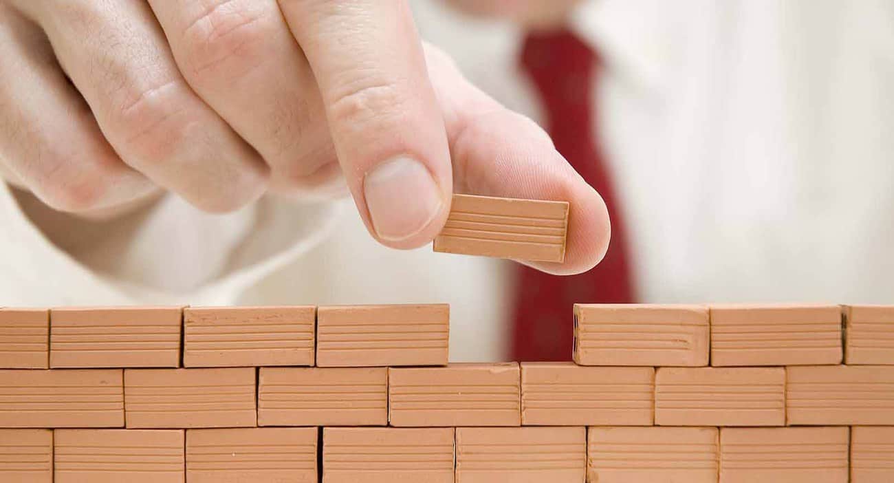 What Can a Party Wall Delay Actually Cost a Project Rushden?